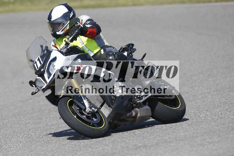 /01 02.04.2026 MAZ ADR/Gruppe rot/71